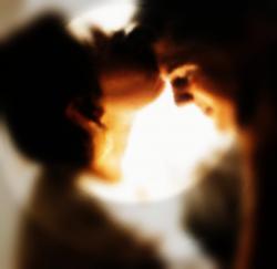 おでこにキッス