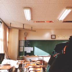 小坂さん、俺を見て。