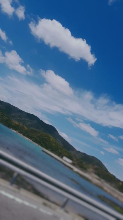 ねぇ、泣かないで?ずっと側にいるから。