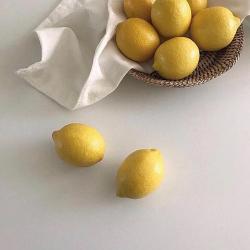 普結くんは、桃にイジワル。