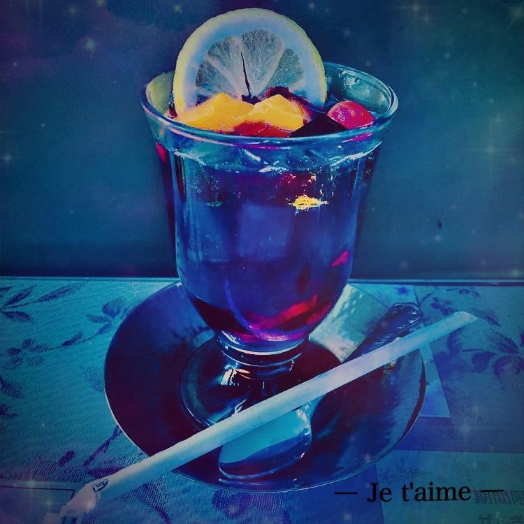 私に「愛してる」の言葉は重すぎる。