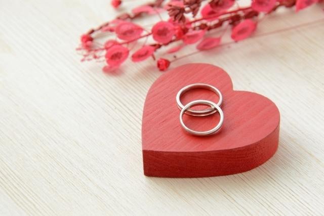 オオカミ社長と蜜夜同居～獣な彼の激しい愛には逆らえない～