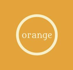 オレンジ